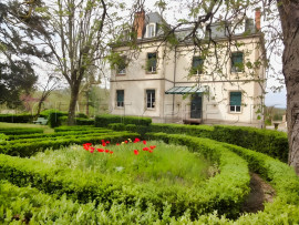 TARN Château XIXème Hôtel Événementiel 3 HA Albi