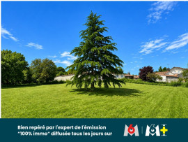 Terrain à bâtir à Saint-Julien-des-Landes – Rétro-littoral – 3 445 m² – Rare, arboré et au calme Saint-Julien-des-Landes