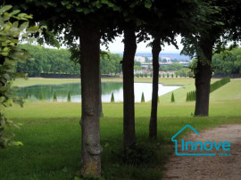 Terrain constructible quartier de l'abreuvoir 1604m² Marly-le-Roi