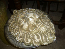 Tête lion, décor de jardin Sartrouville