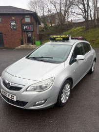 Vauxhall Astra 1.6 16v Exclusiv Hatchback 5dr Petrol Manual Euro 5 (115 ps) MOT 4/27 73K ONLY 1 OWNER Manchester