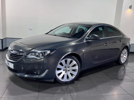 Vauxhall Insignia 2.0 CDTi ecoFLEX Elite Nav Hatchback 5dr Diesel Manual Euro 6 (s/s) (170 ps) London