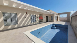 VILLA DE PLAIN-PIED+PISCINE À HOUMT SOUK DJERBA Bonneveau
