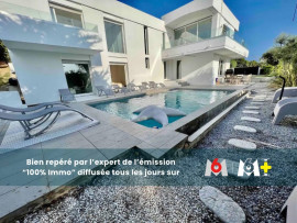 VILLA D'EXCEPTION 6 PIÈCES - LE CANNET - OL3321 Le Cannet