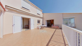 VILLA SUPERBE VUE MER 230 m2 Fitou