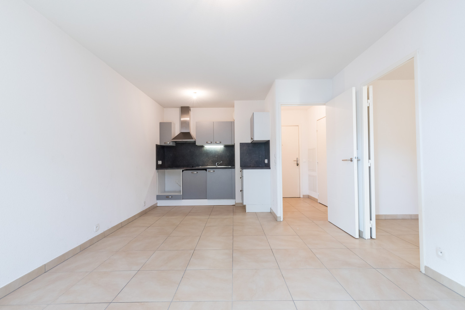 
                                                Vente
                                                 .