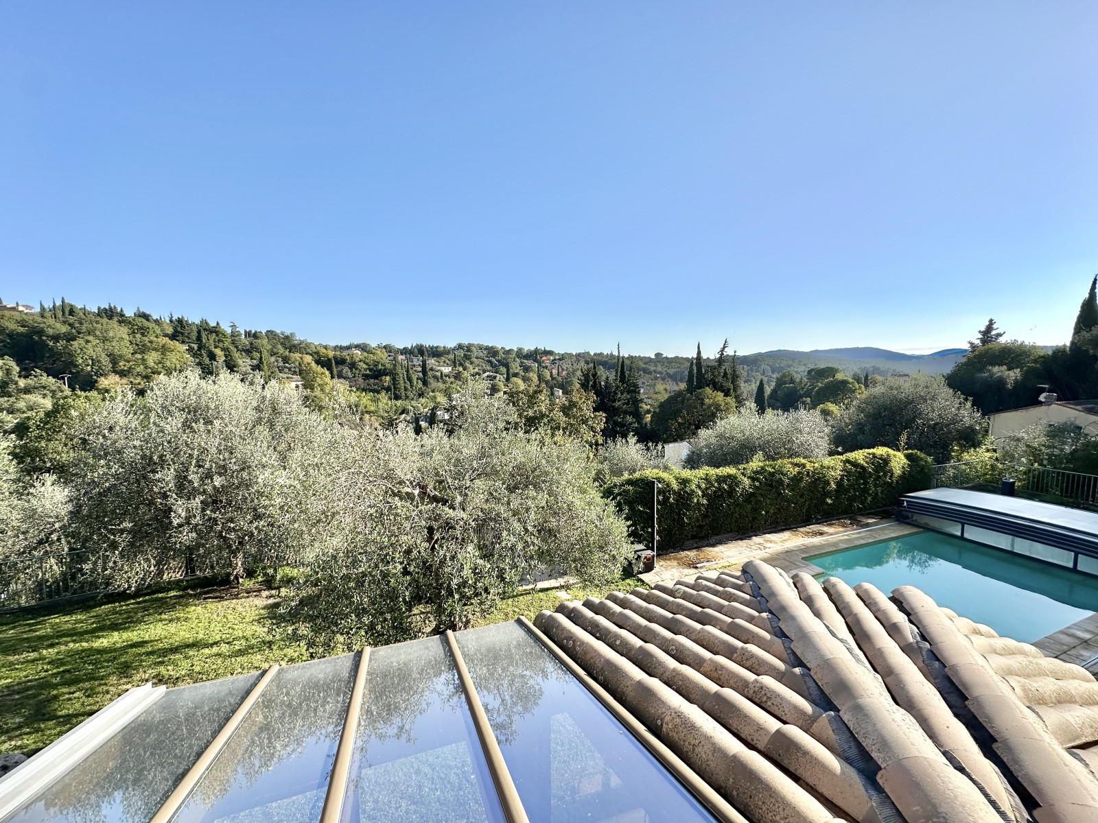 
                                                Vente
                                                 .