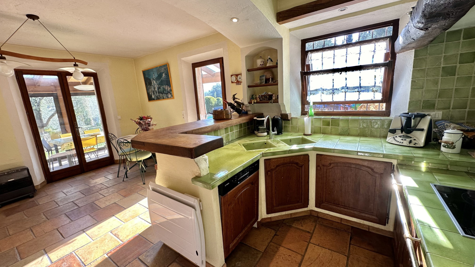 
                                                Vente
                                                 .