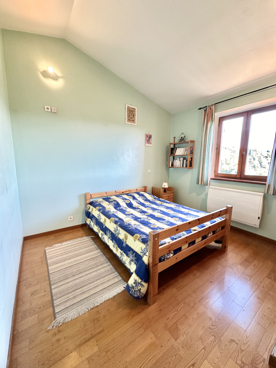 
                                                Vente
                                                 .