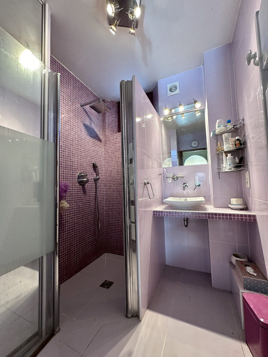 
                                                Vente
                                                 .