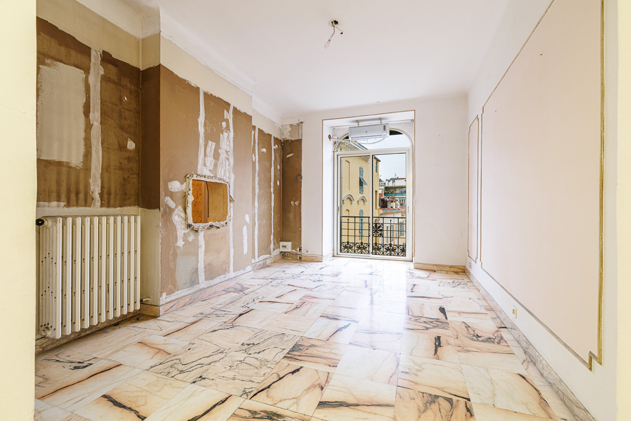 
                                                Vente
                                                 .