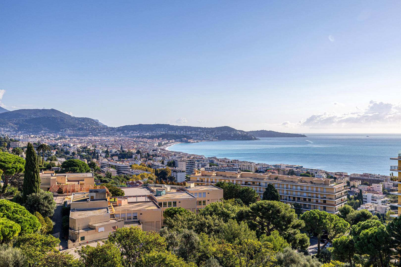 
                                                Vente
                                                 .