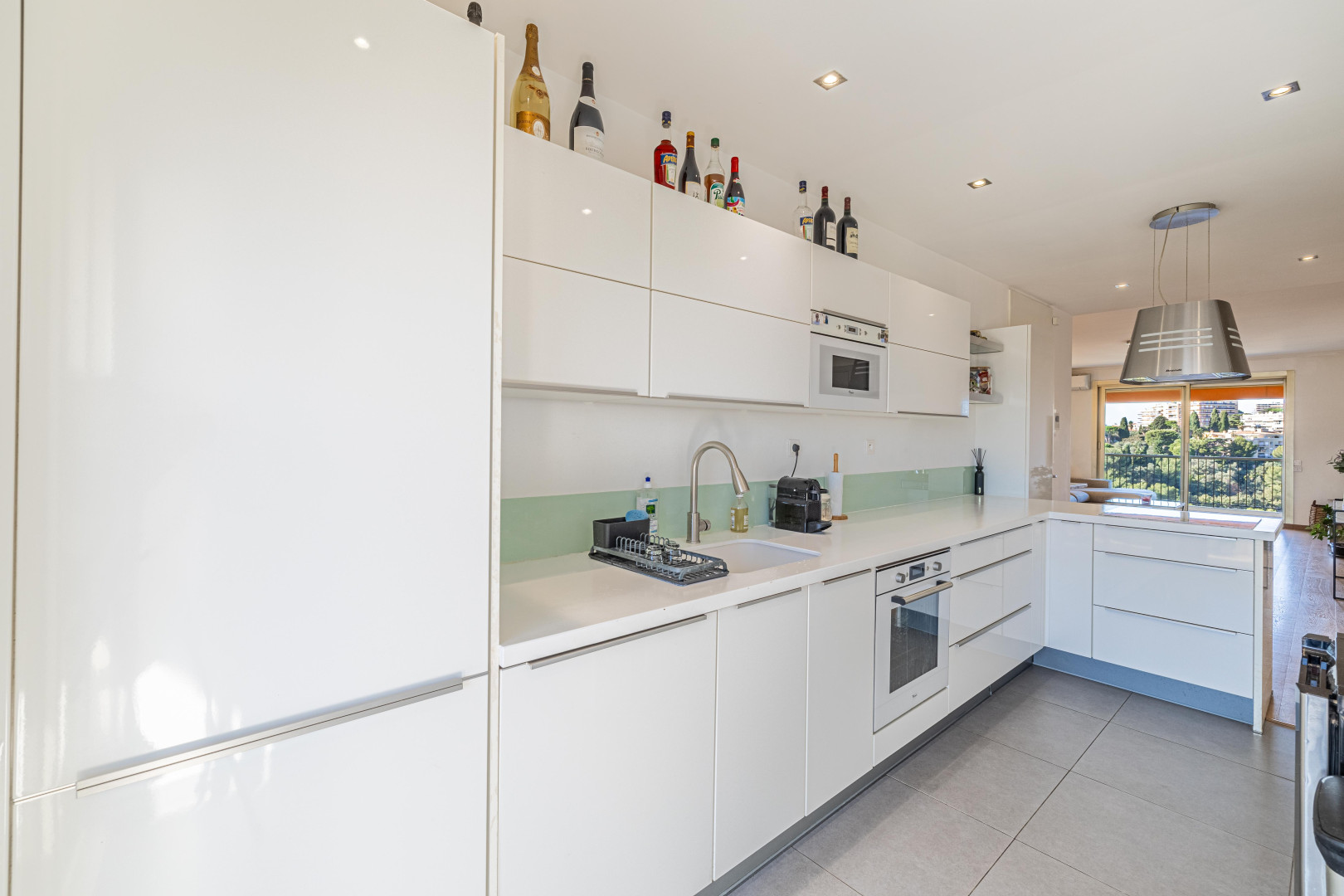 
                                                Vente
                                                 .