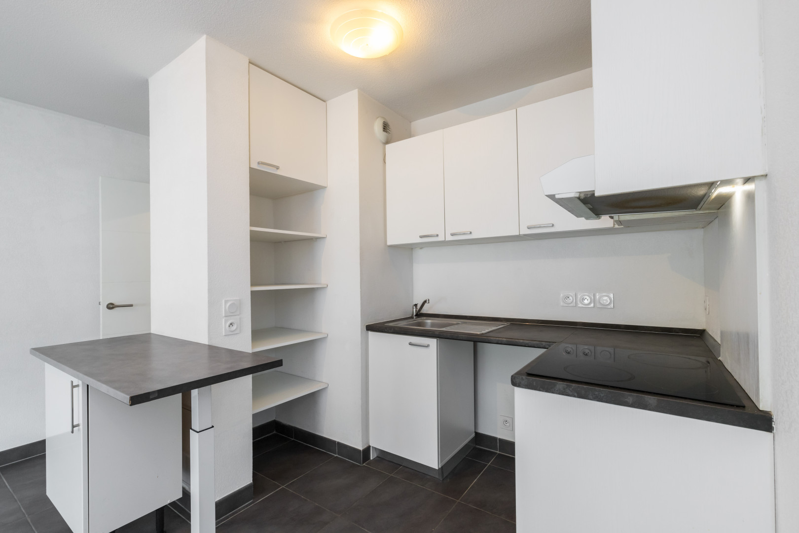 
                                                Vente
                                                 .