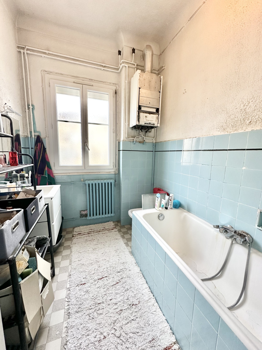 
                                                Vente
                                                 .