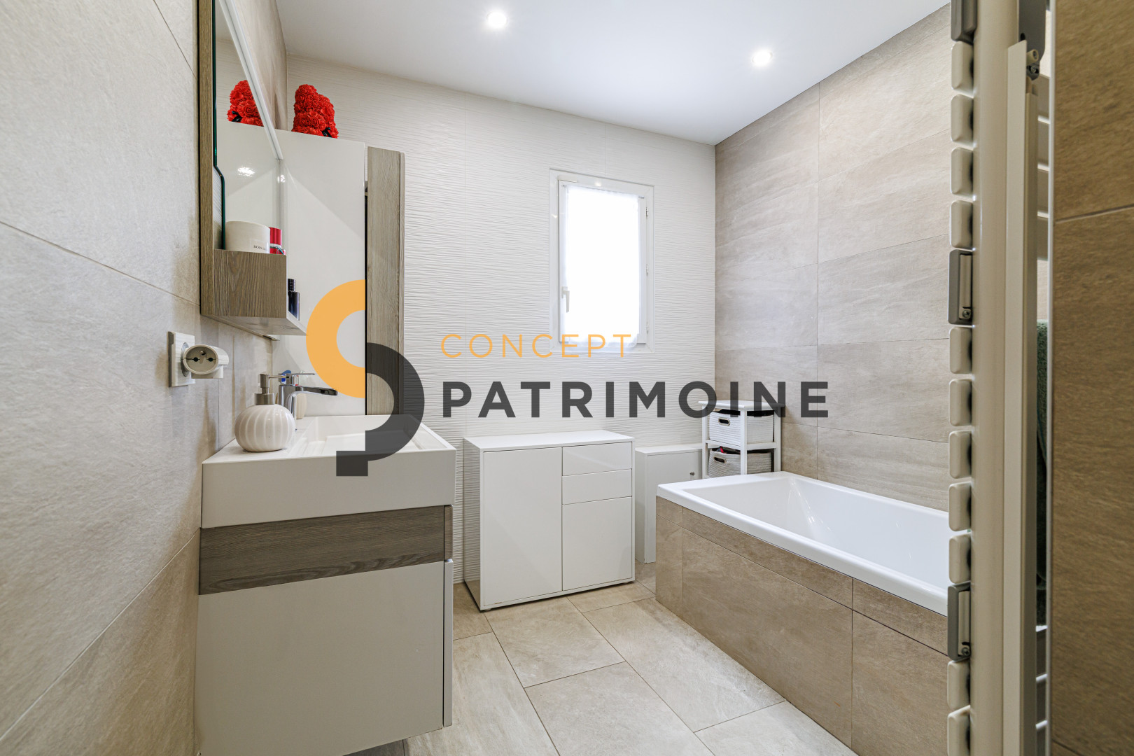 
                                                Vente
                                                 .