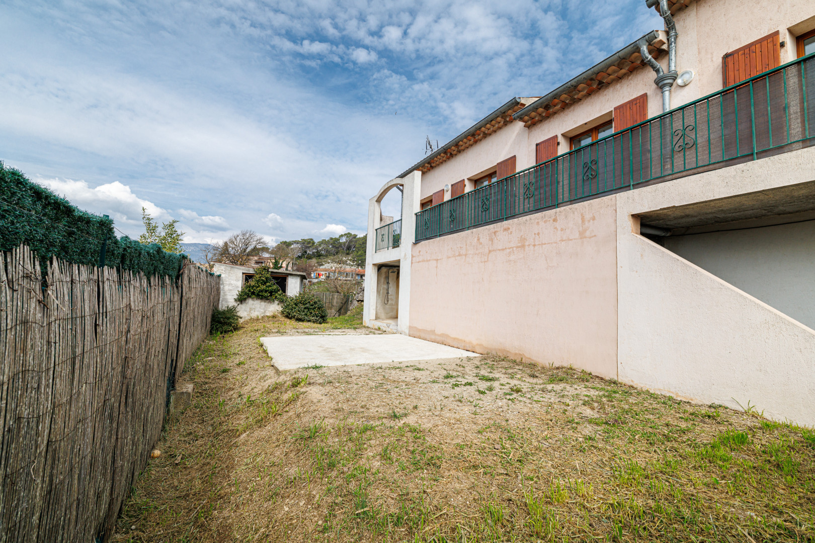 
                                                Vente
                                                 .