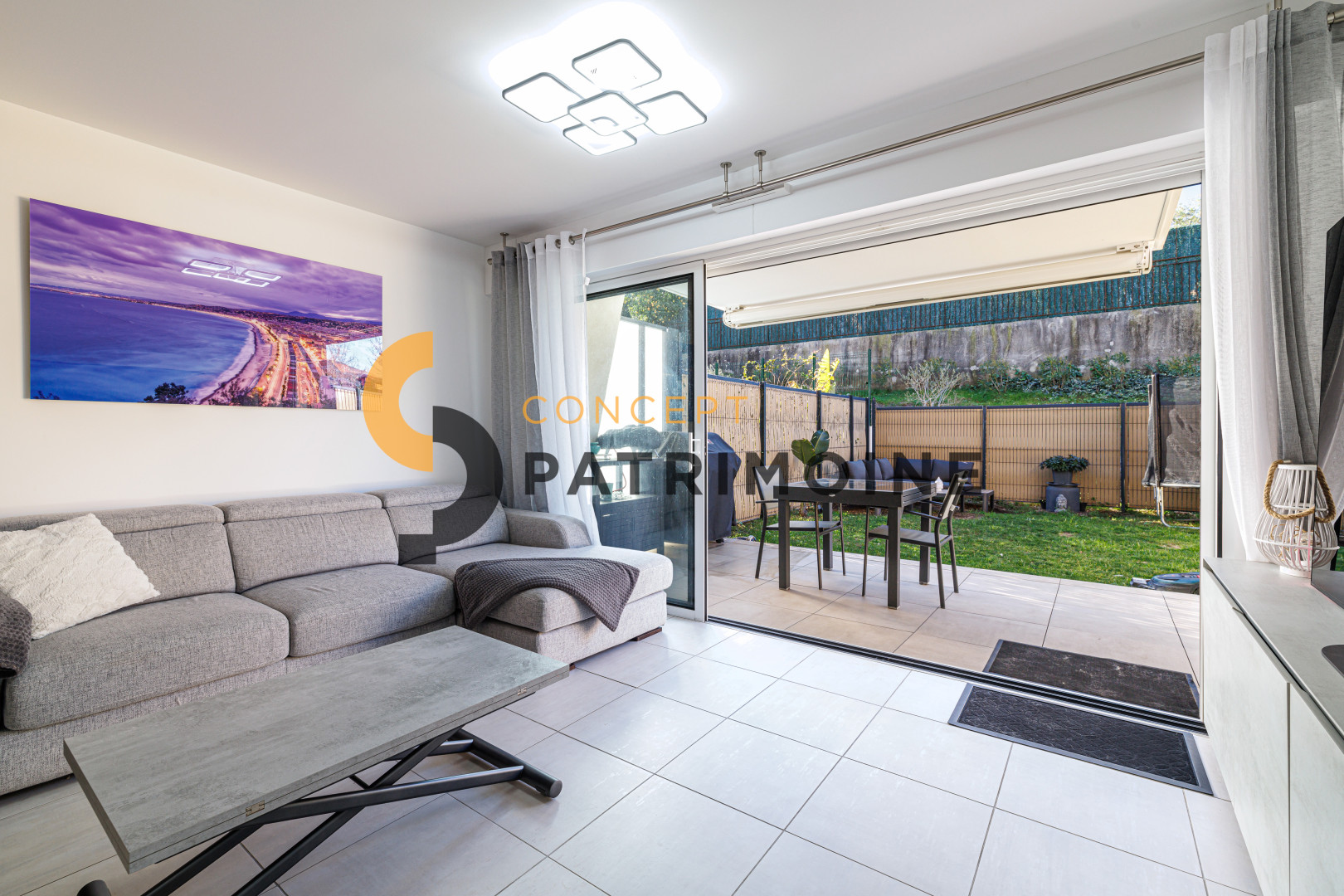 
                                                Vente
                                                 .