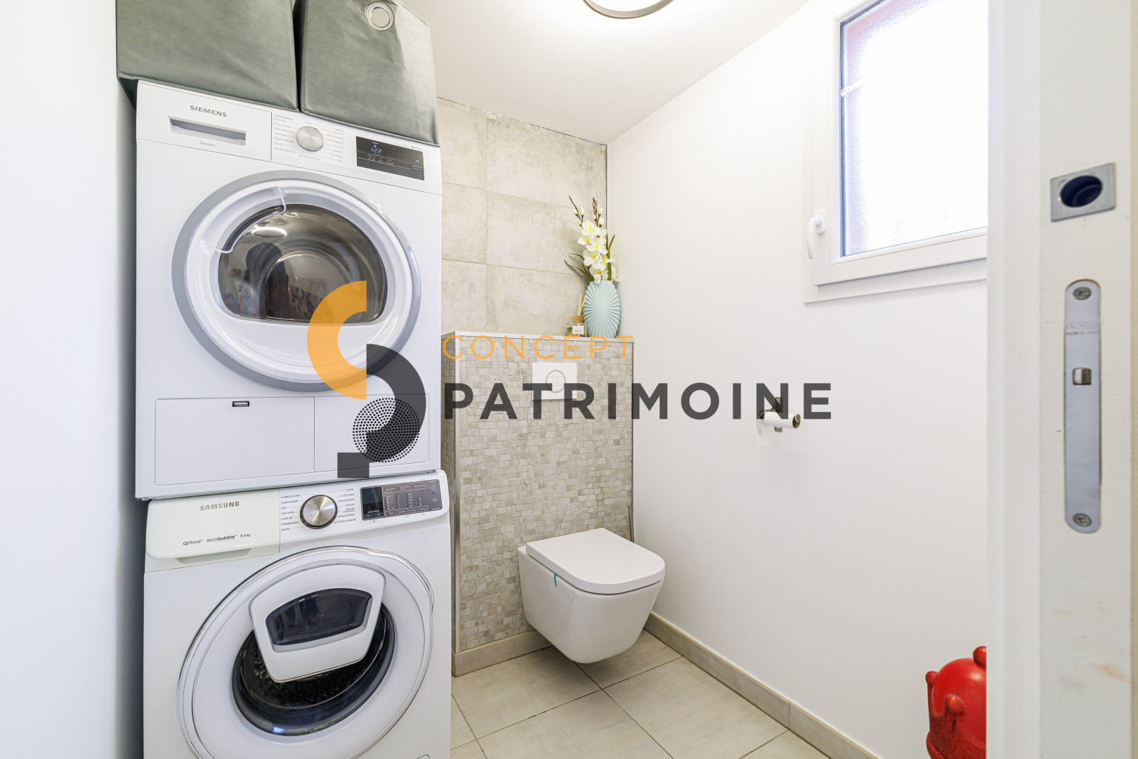 
                                                Vente
                                                 .