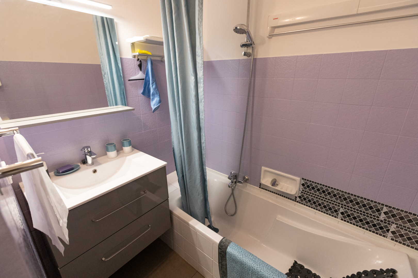 
                                                Vente
                                                 .