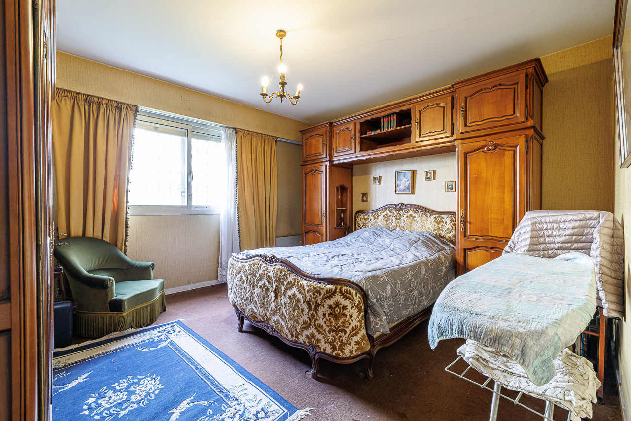 
                                                Vente
                                                 .