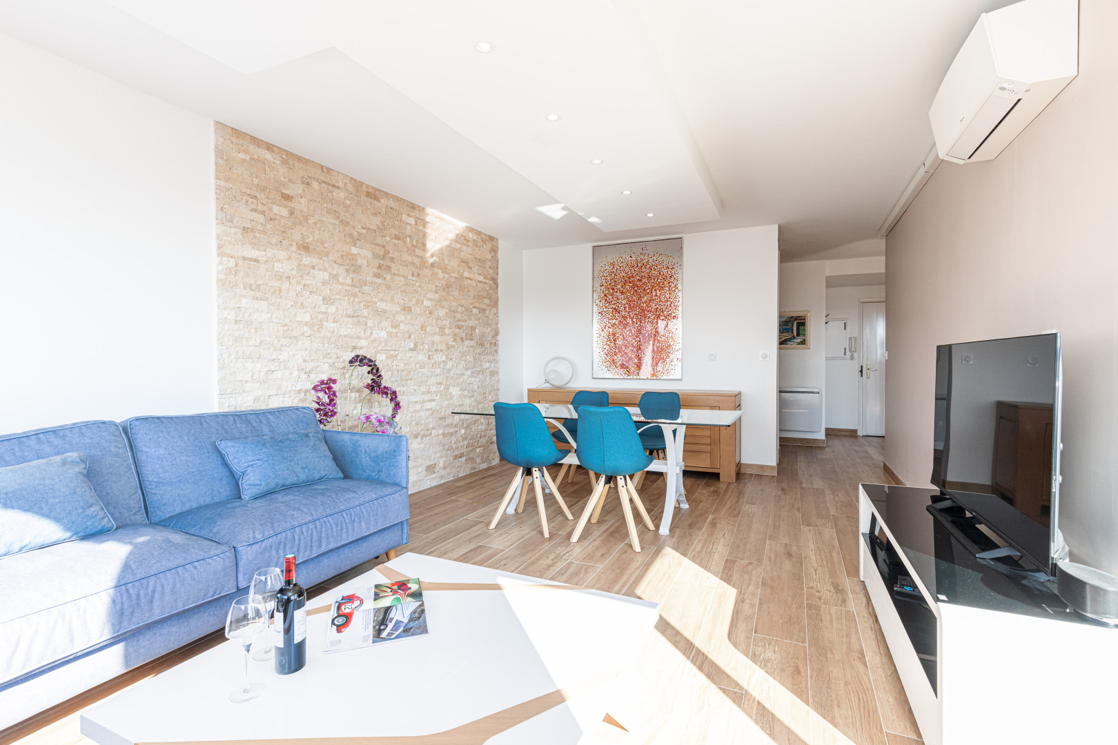 
                                                Vente
                                                 .