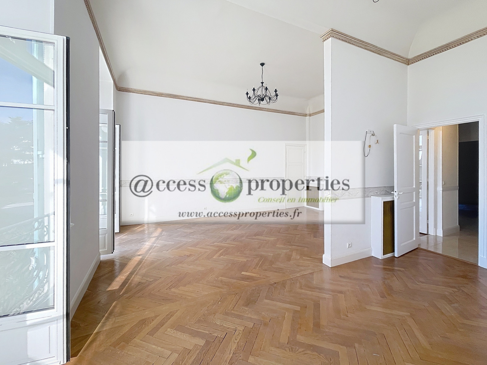 
                                                Vente
                                                 .