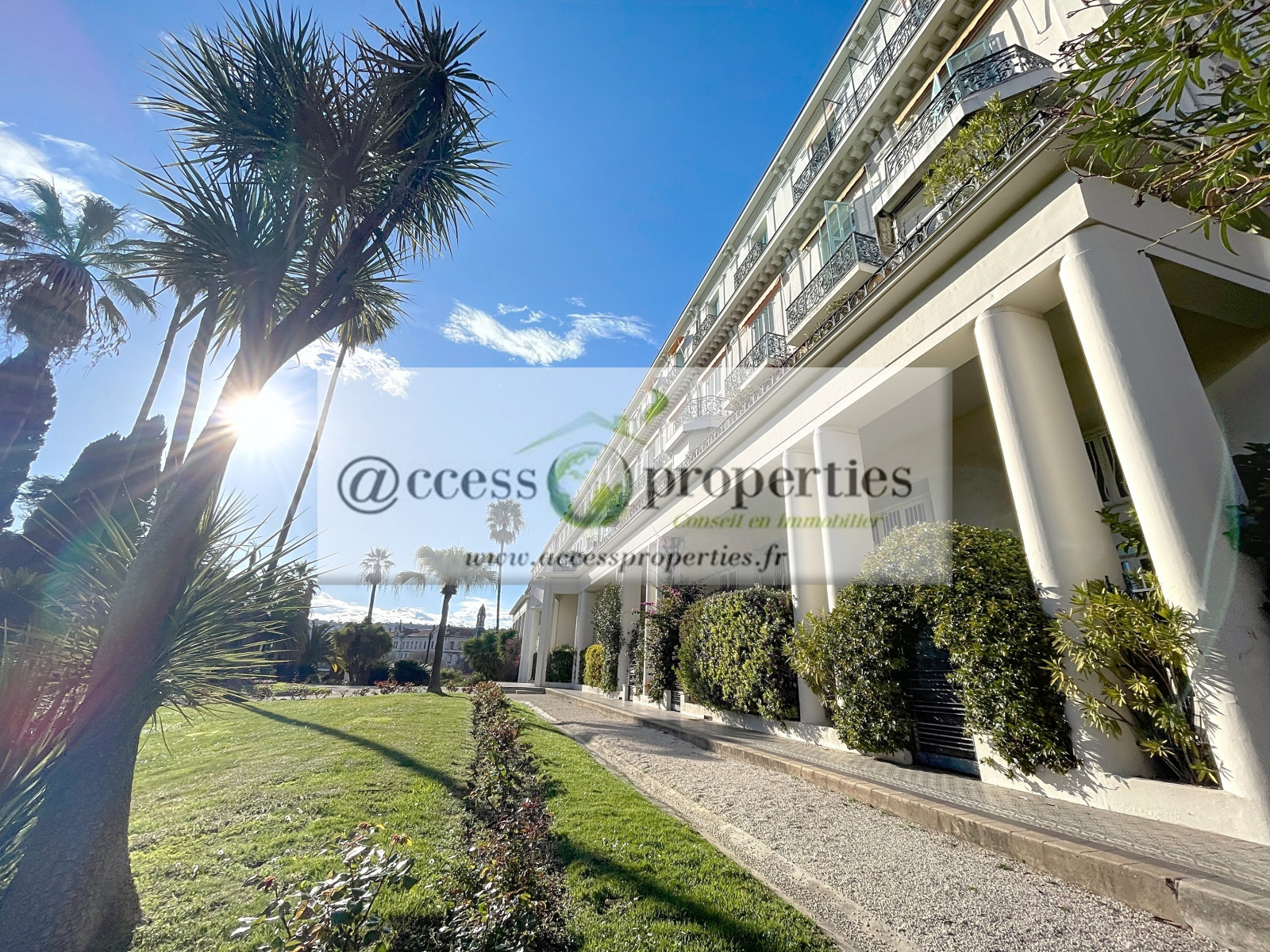 
                                                Vente
                                                 .