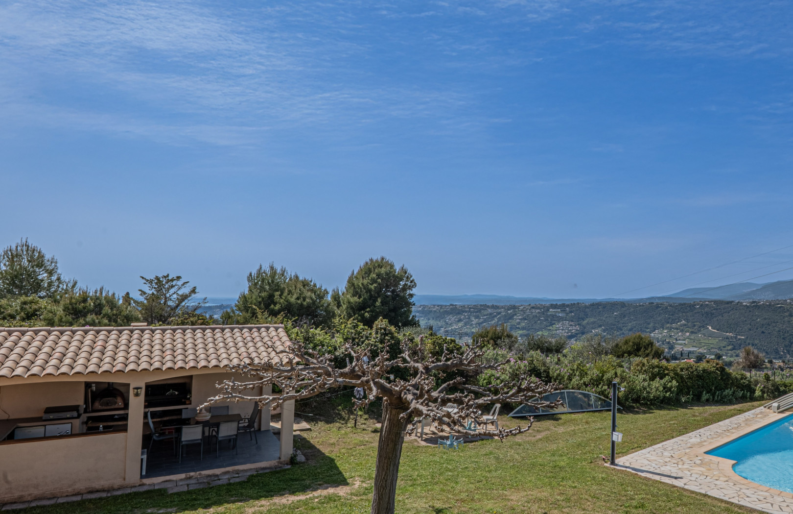 
                                                Vente
                                                 .