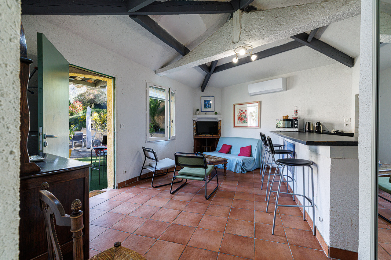 
                                                Vente
                                                 .