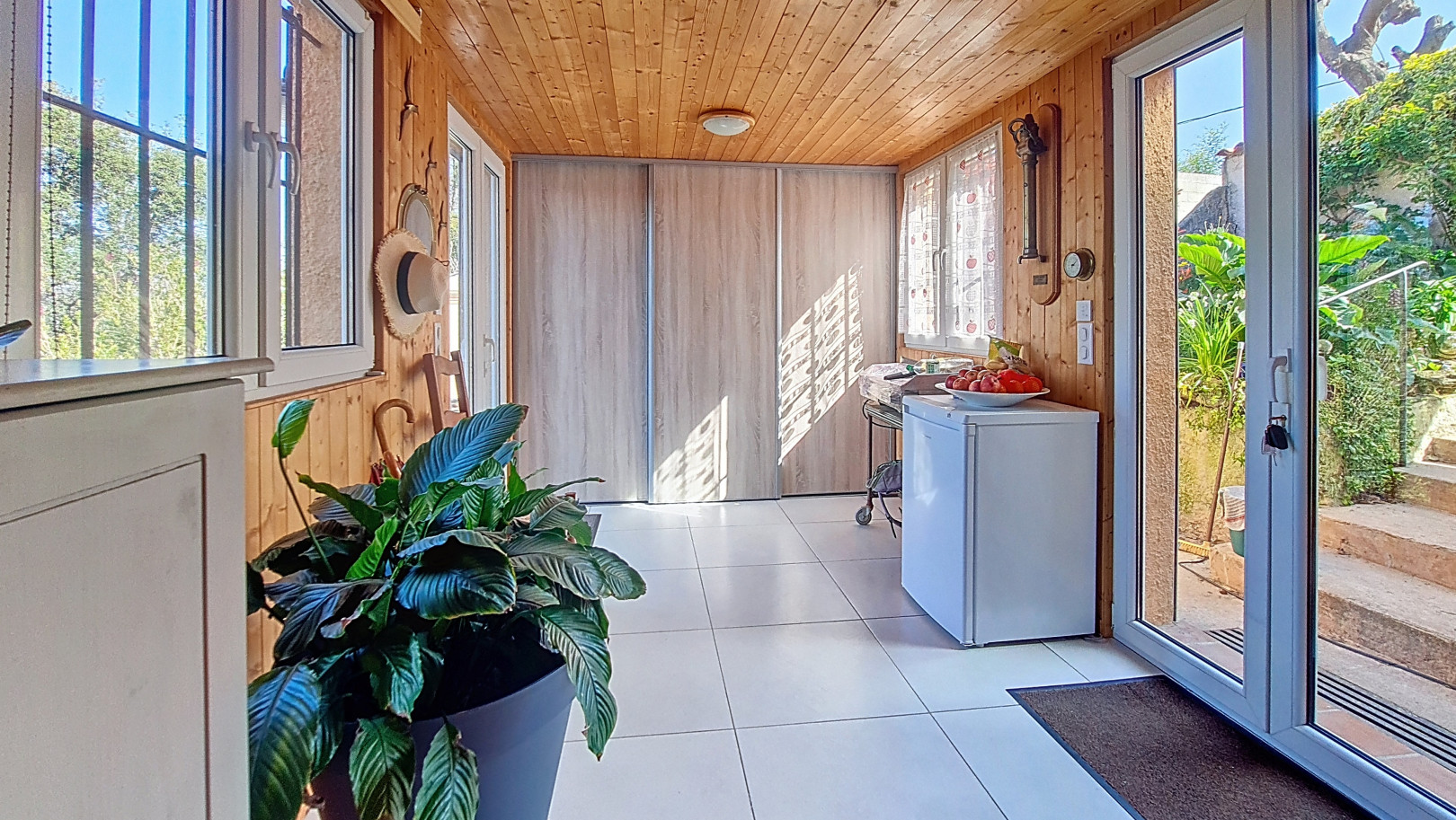 
                                                Vente
                                                 .