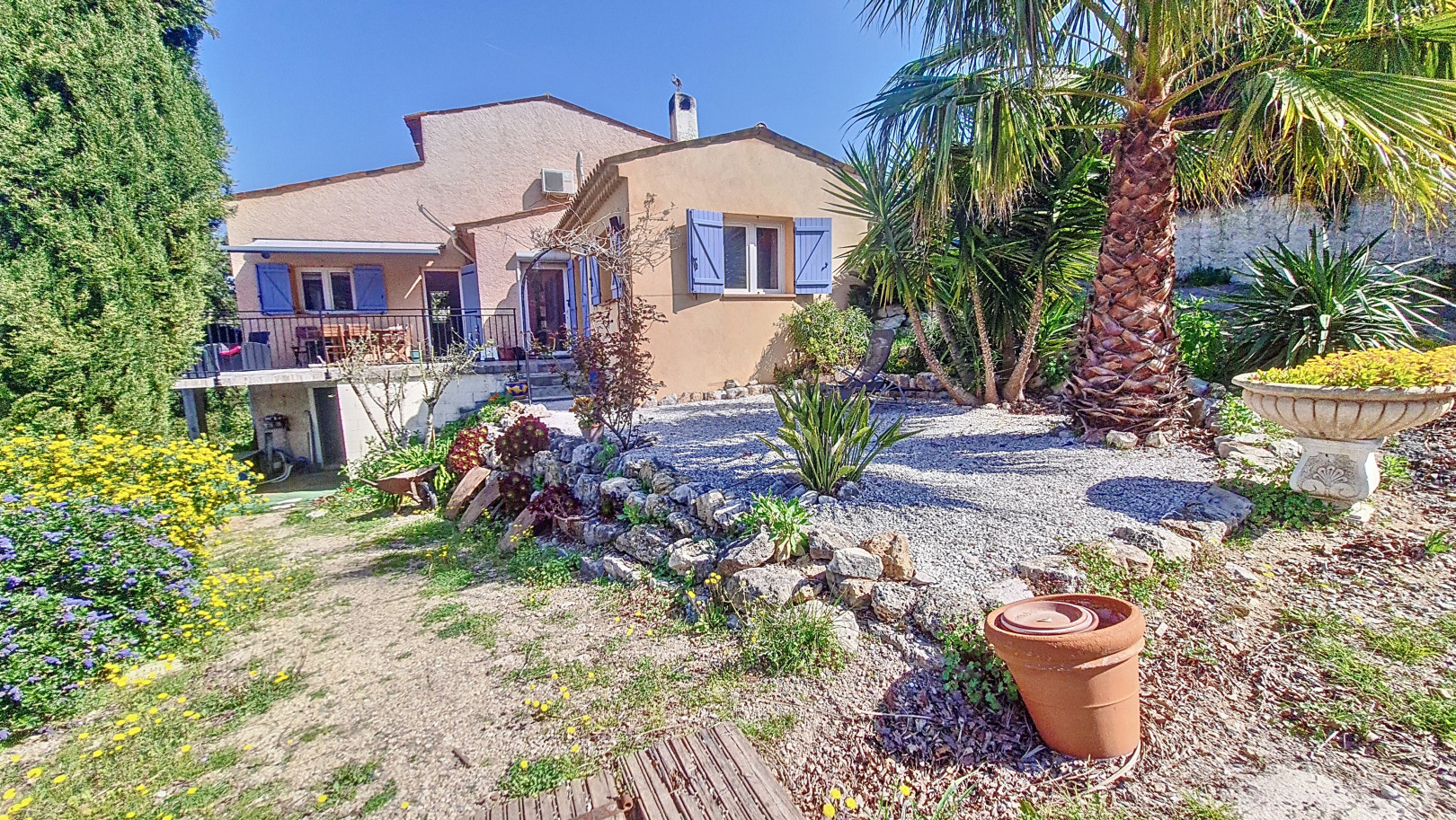 
                                                Vente
                                                 .