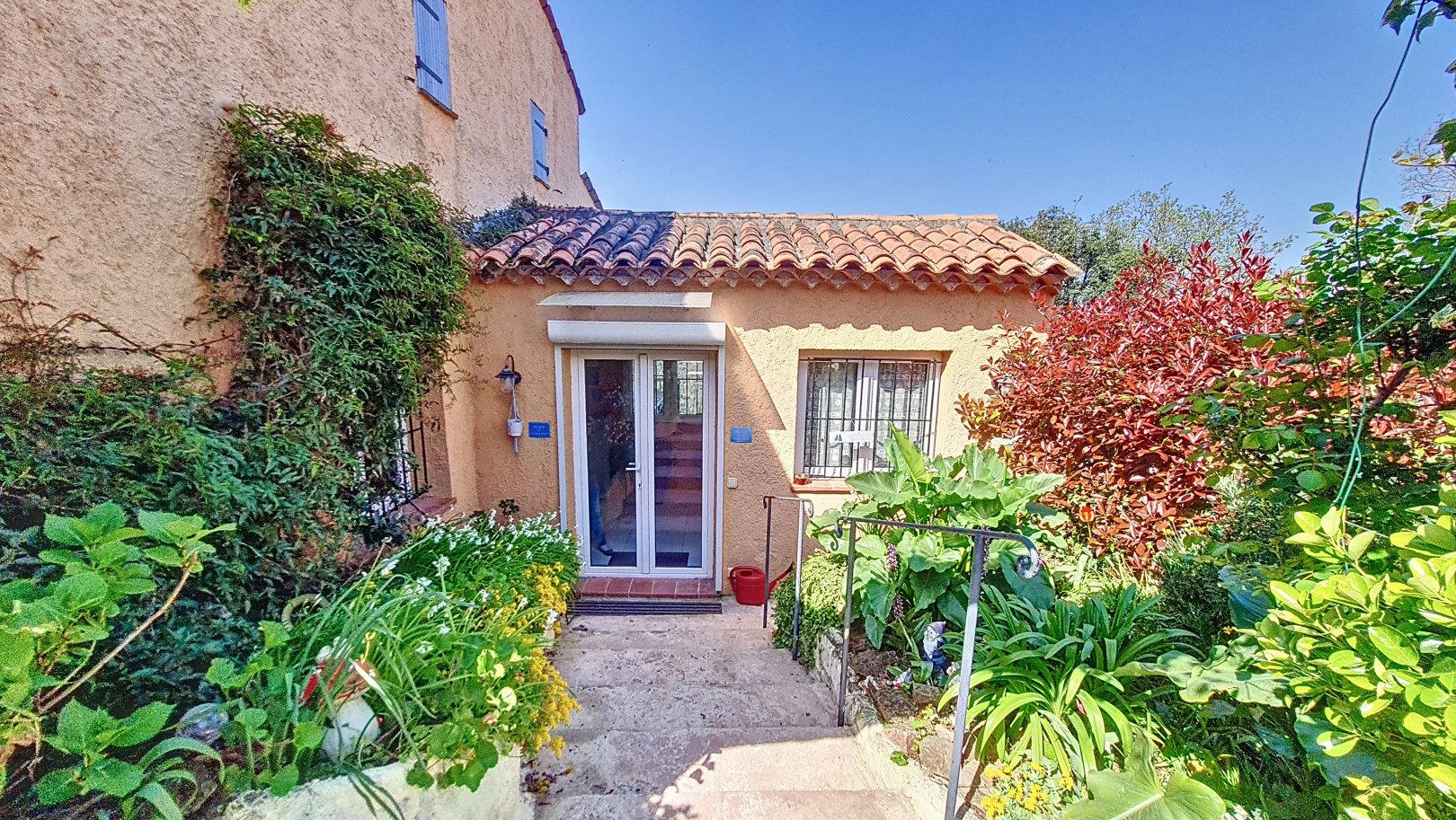 
                                                Vente
                                                 .