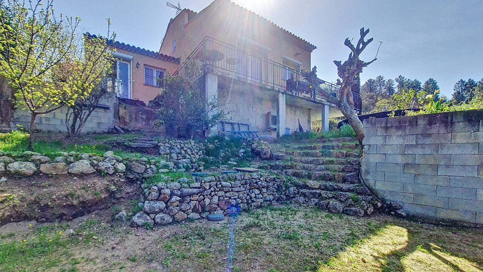 
                                                Vente
                                                 .