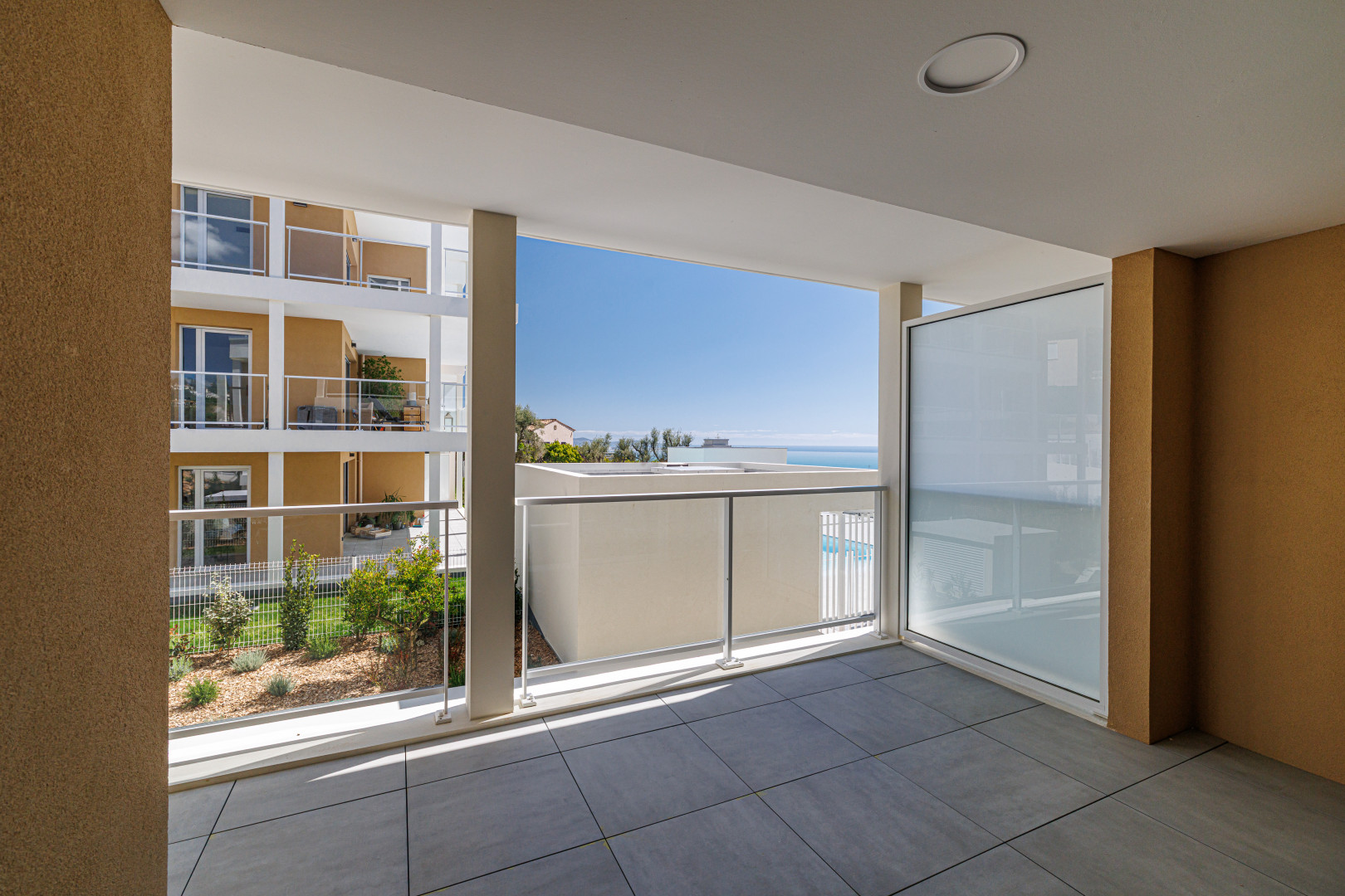 
                                                Vente
                                                 .