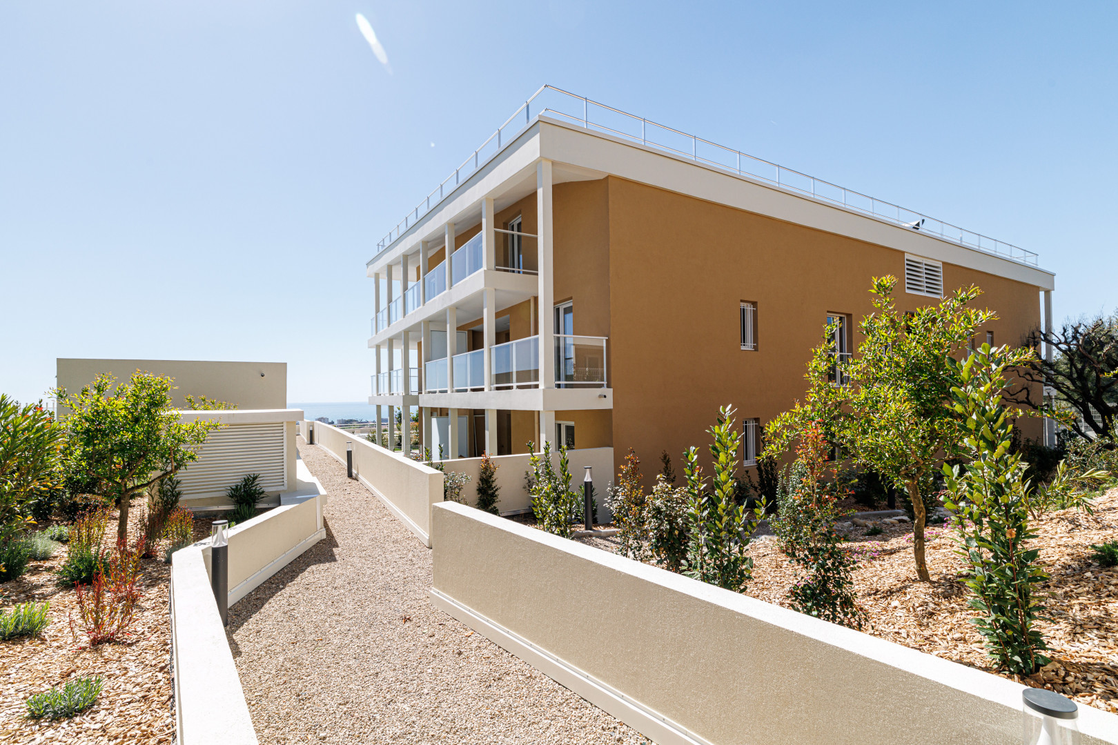 
                                                Vente
                                                 .