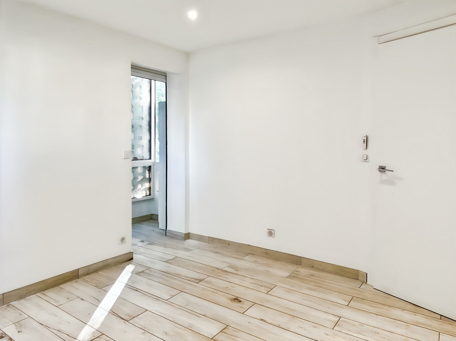 
                                                Vente
                                                 .