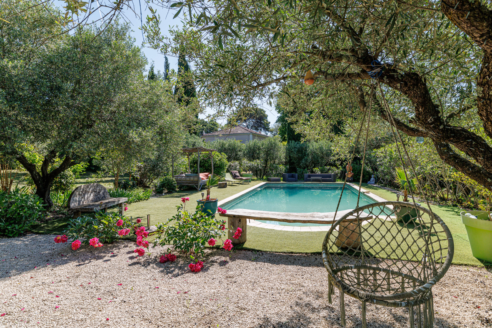 
                                                Vente
                                                 .