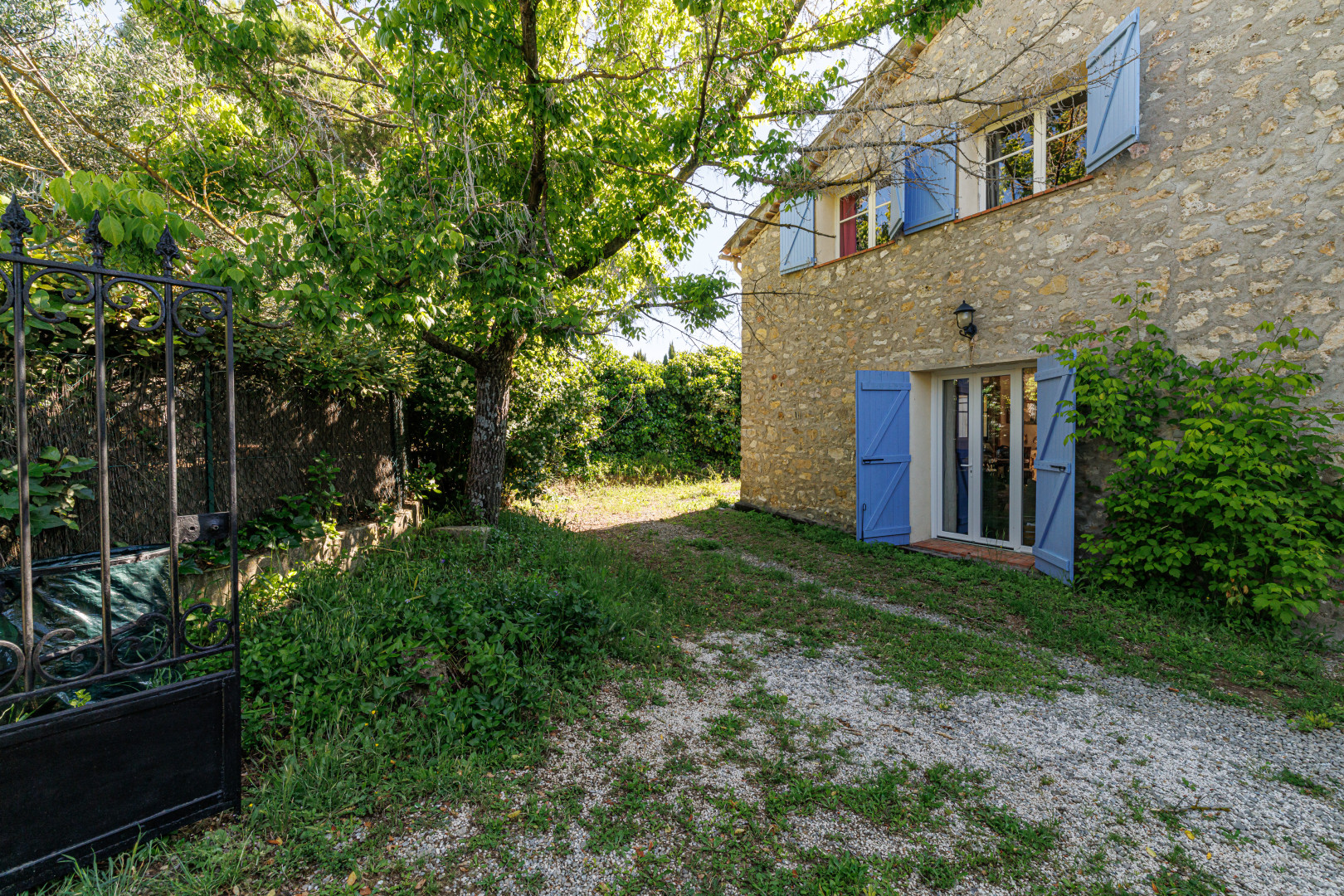 
                                                Vente
                                                 .