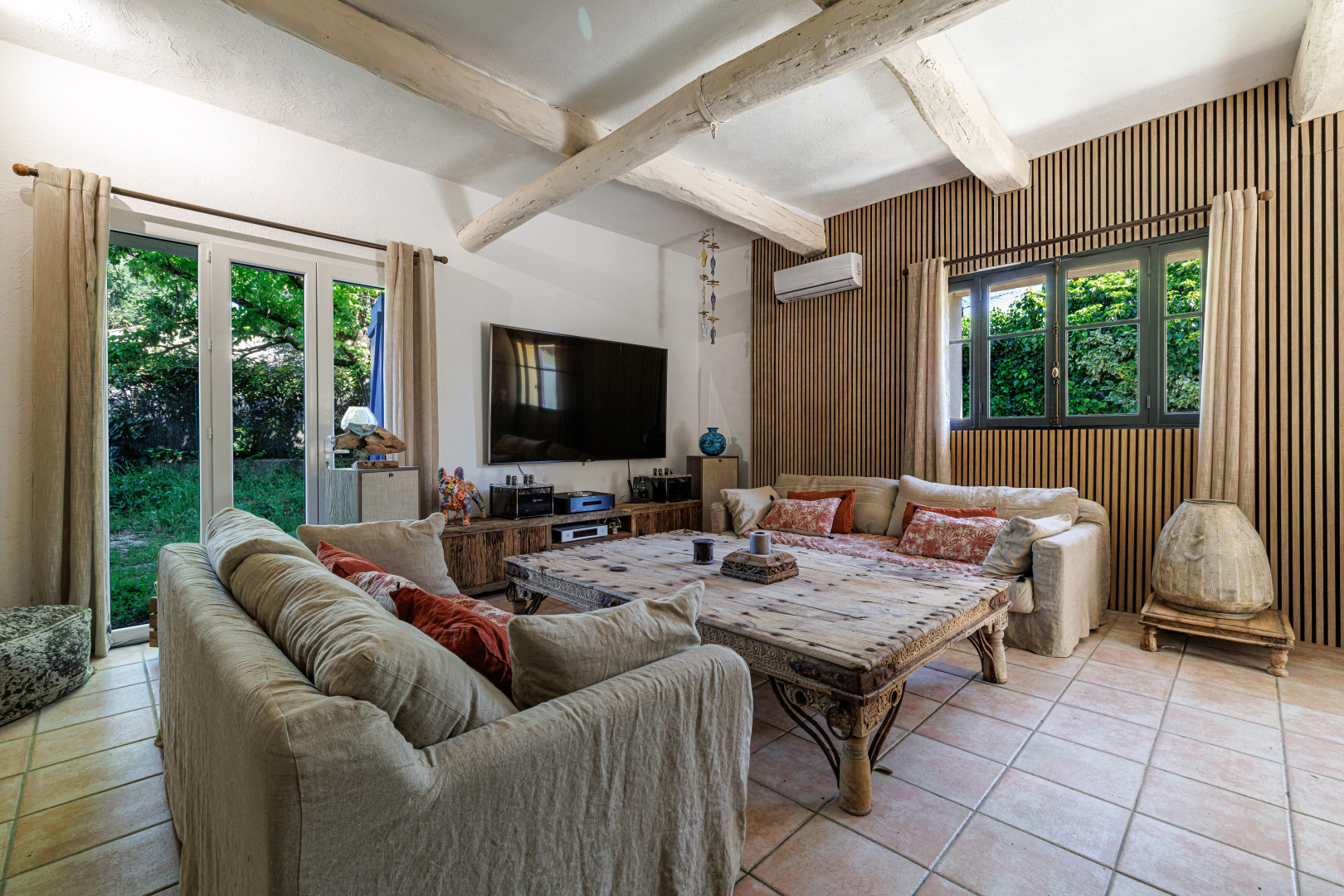 
                                                Vente
                                                 .