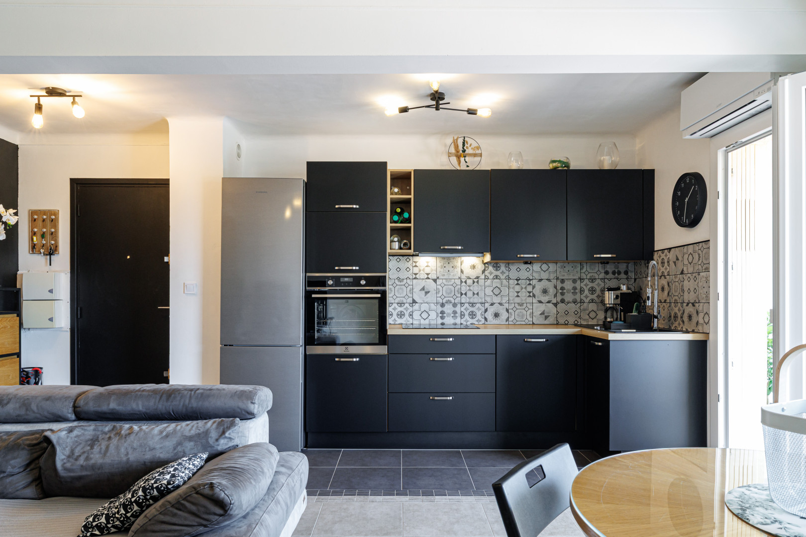 
                                                Vente
                                                 .