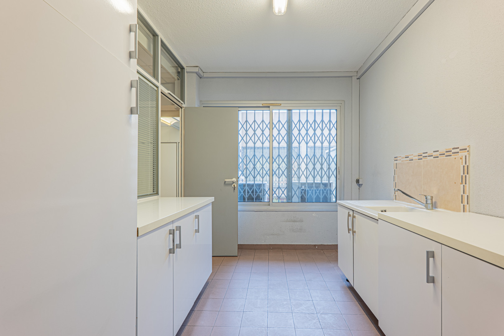 
                                                Vente
                                                 .