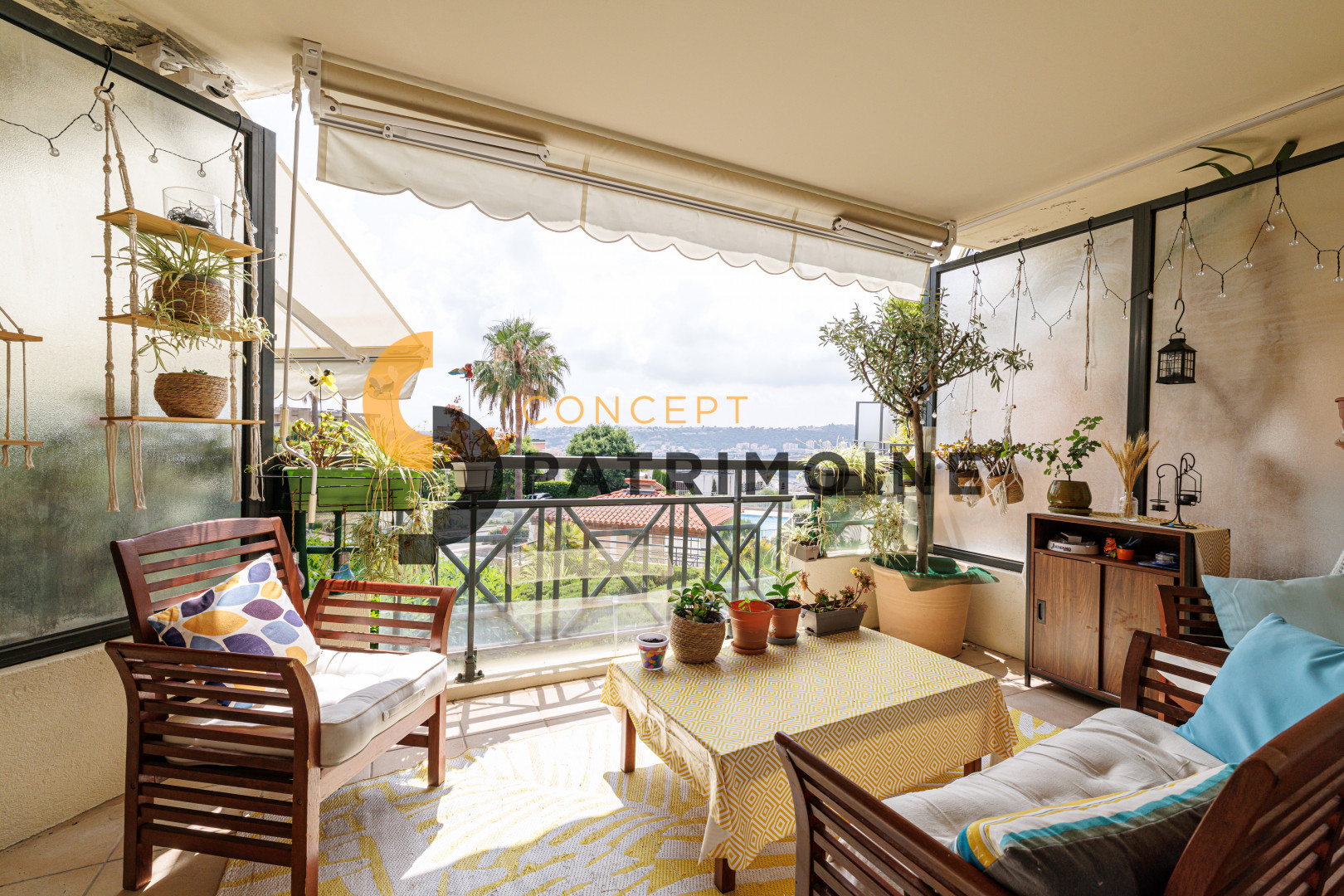 
                                                Vente
                                                 .