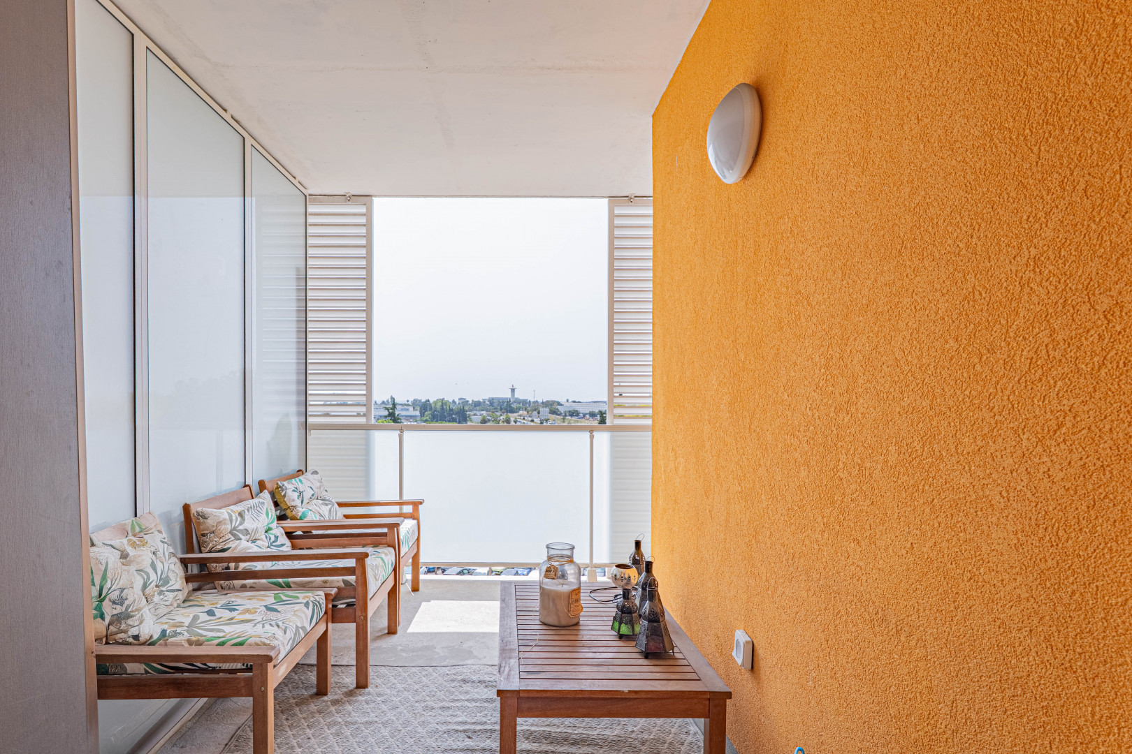 
                                                Vente
                                                 .