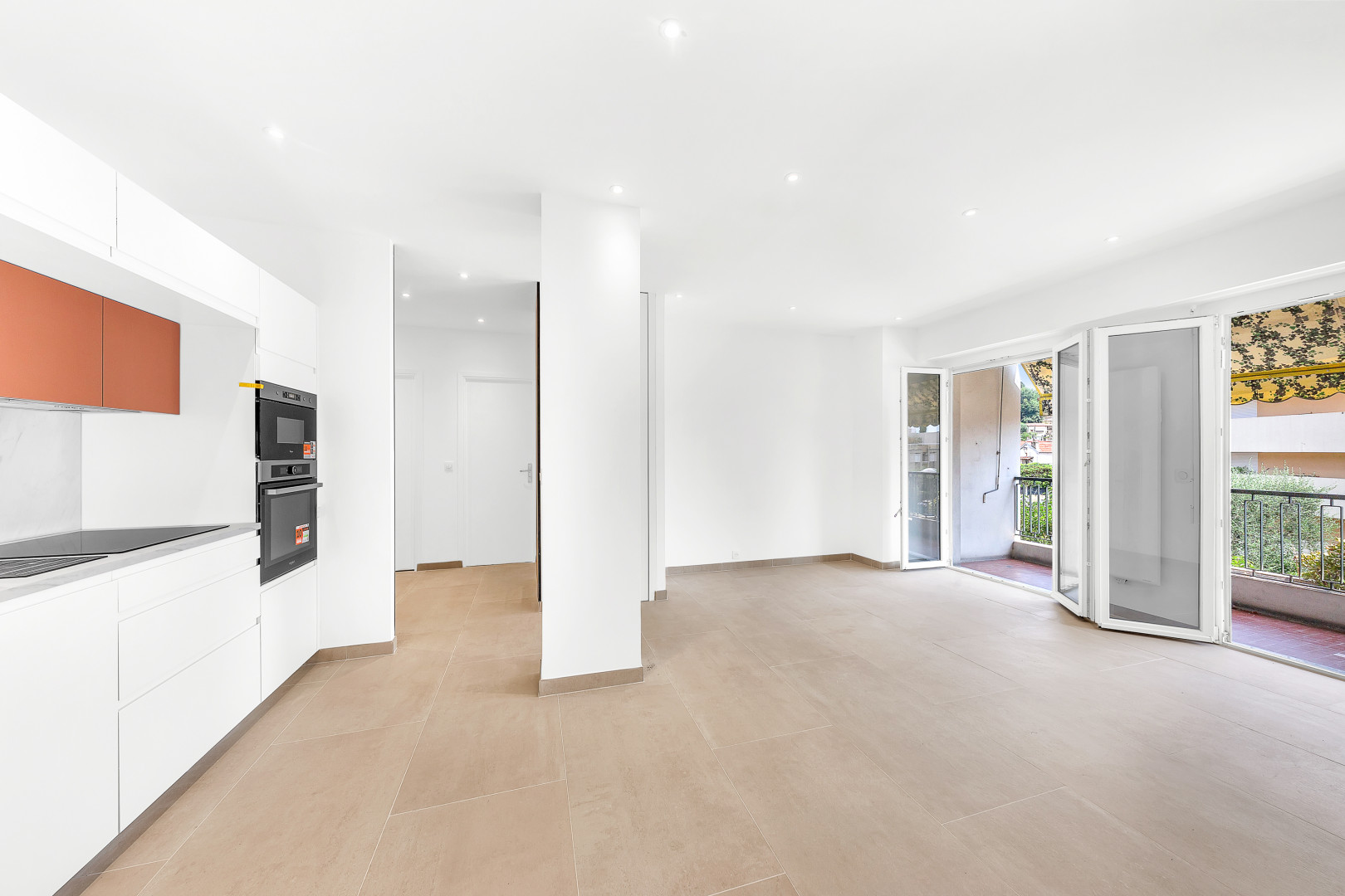 
                                                Vente
                                                 .