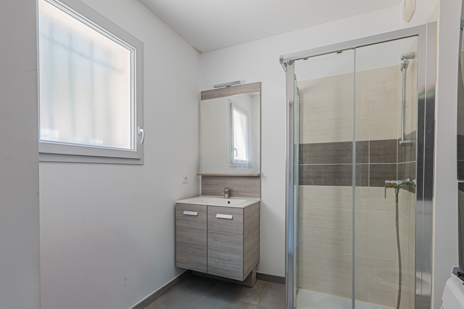 
                                                Vente
                                                 .