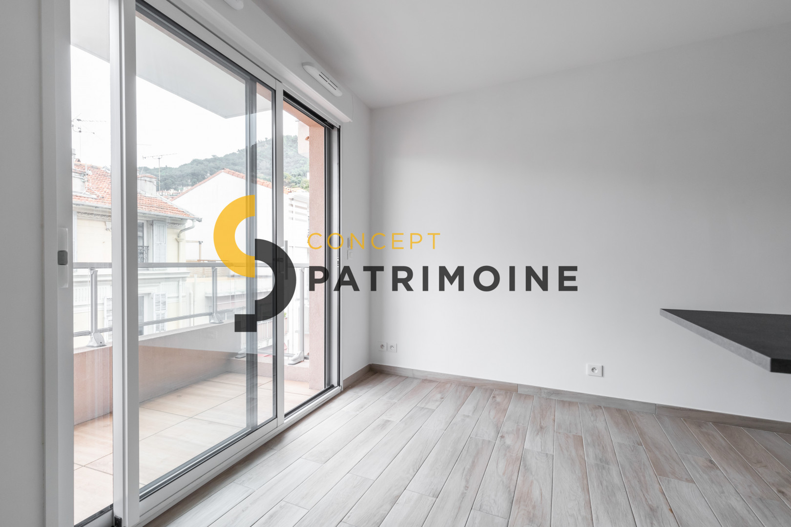 
                                                Vente
                                                 .