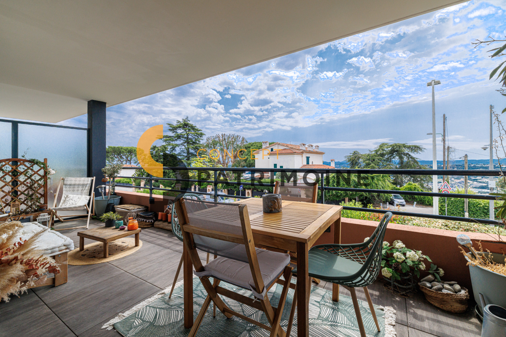 
                                                Vente
                                                 .