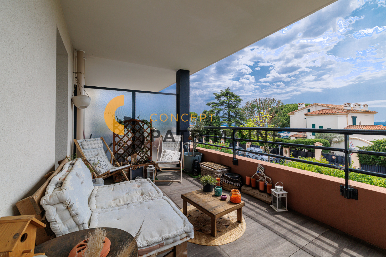 
                                                Vente
                                                 .