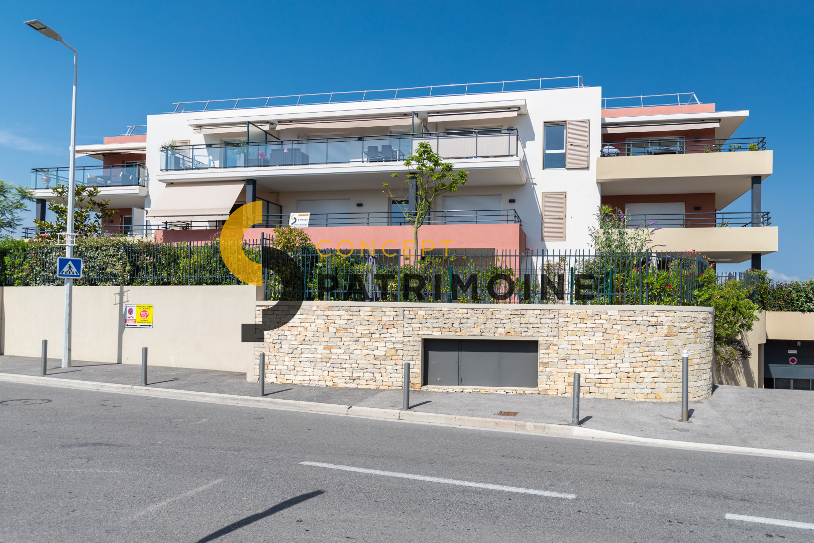 
                                                Vente
                                                 .